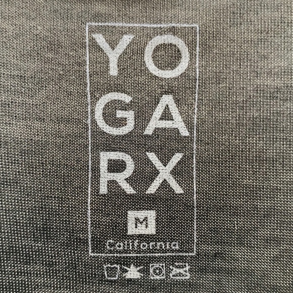 YogaRx Yogarama Black Red Workout Yoga Sleeveless Tank Top Size Medium - Picture 5 of 7